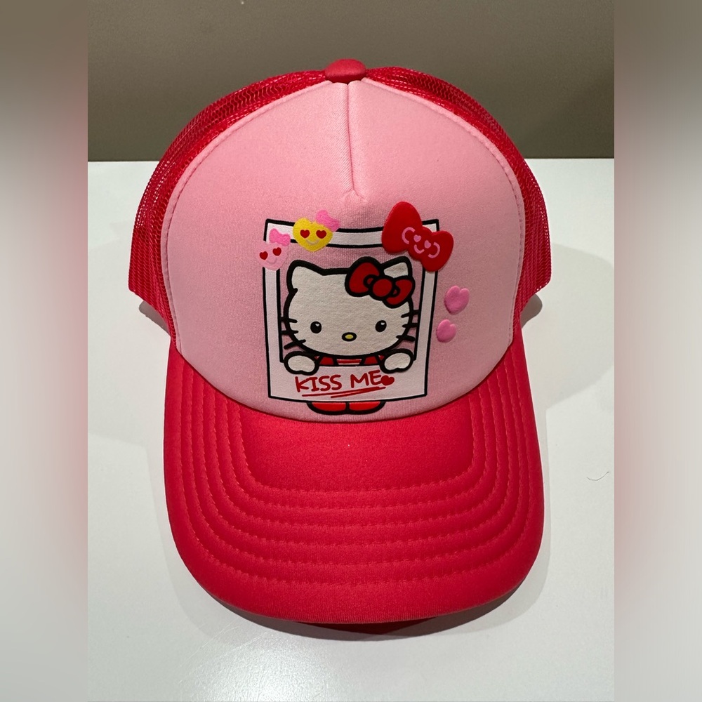 🌸NEW PINK KISS ME HELLO KITTY HAT 🧢 WITH TAGS. - Picture 5 of 15